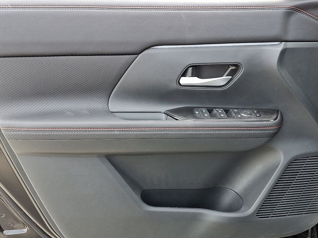 2026 Nissan KICKS SR AWD - Photo 8