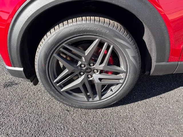 2026 Ford Explorer ST-Line - Photo 12