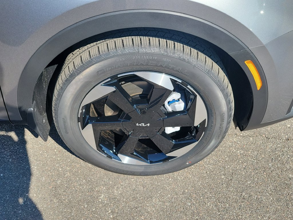 New 2026 Steel Gray Kia EX image 41