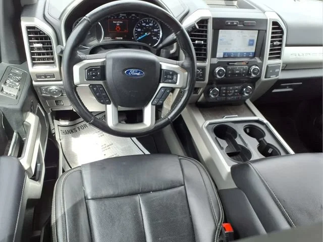 Used 2021  Ford XL image 4
