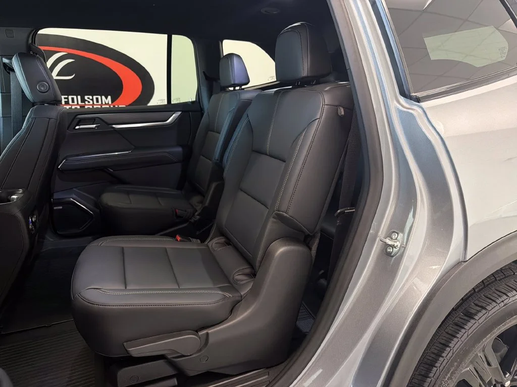 New 2027 Sterling Metallic GMC Elevation image 11