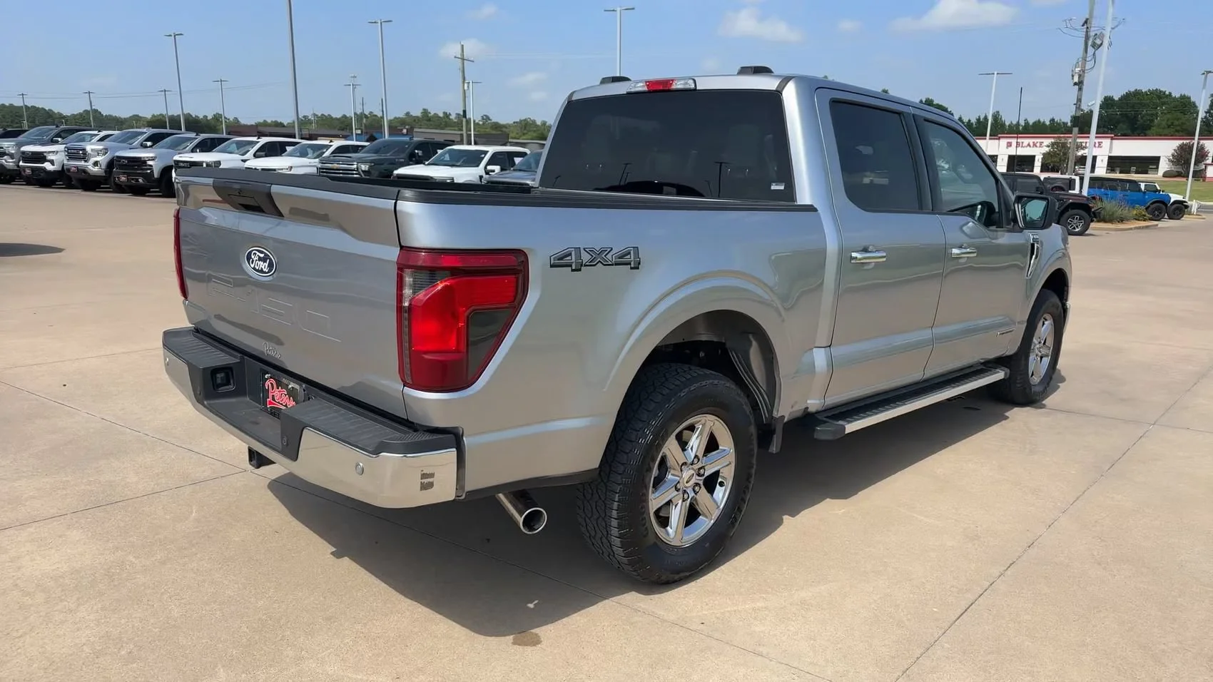 Used 2025 Silver Metallic Ford XLT image 8