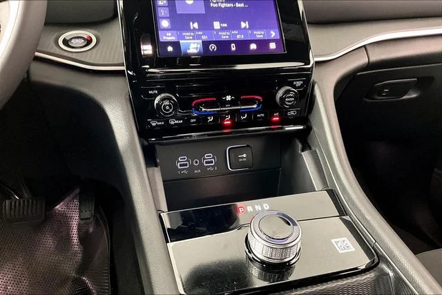 New 2026 White Jeep Laredo image 7