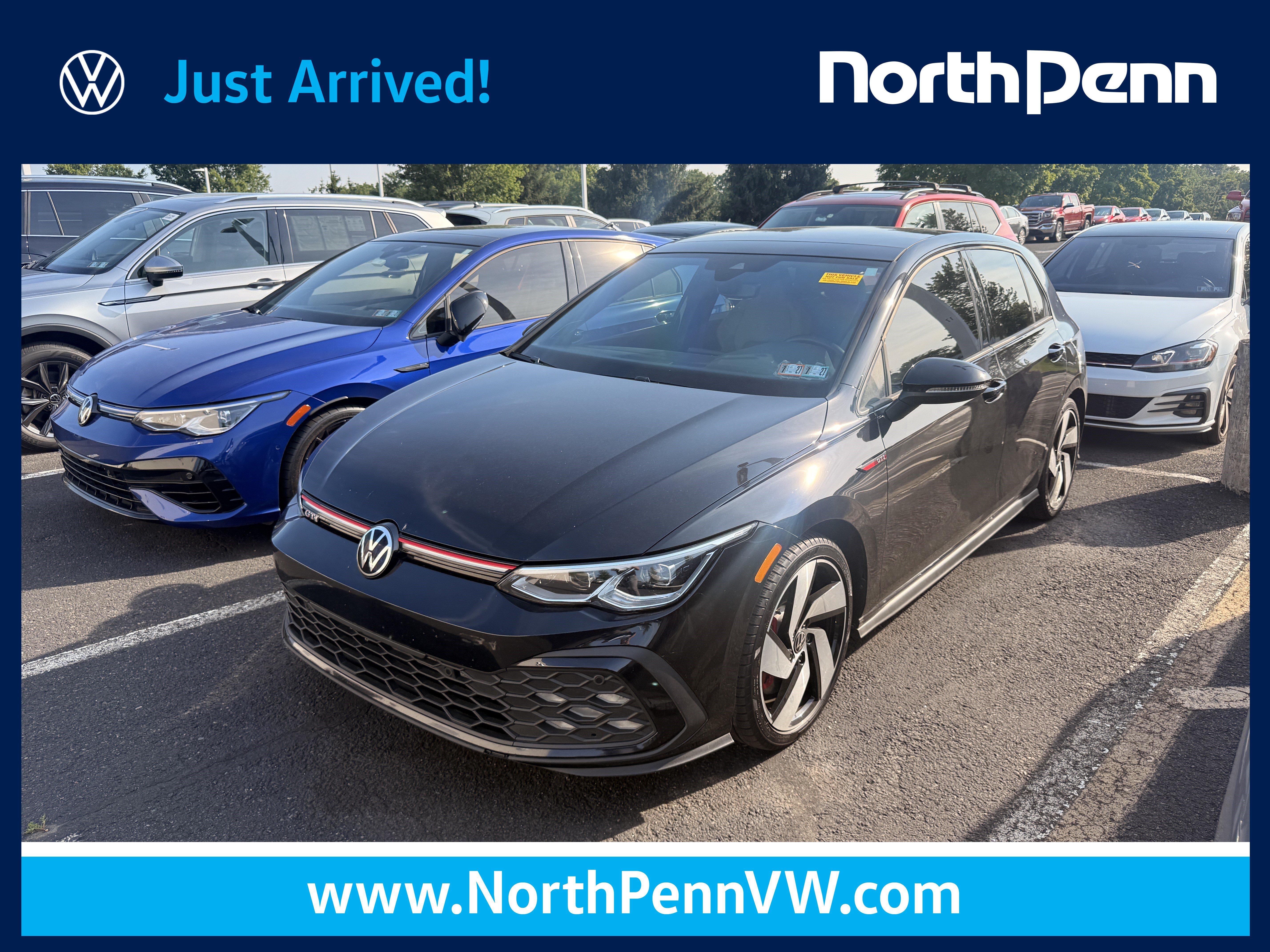 Used 2023 Black Volkswagen SE image 1
