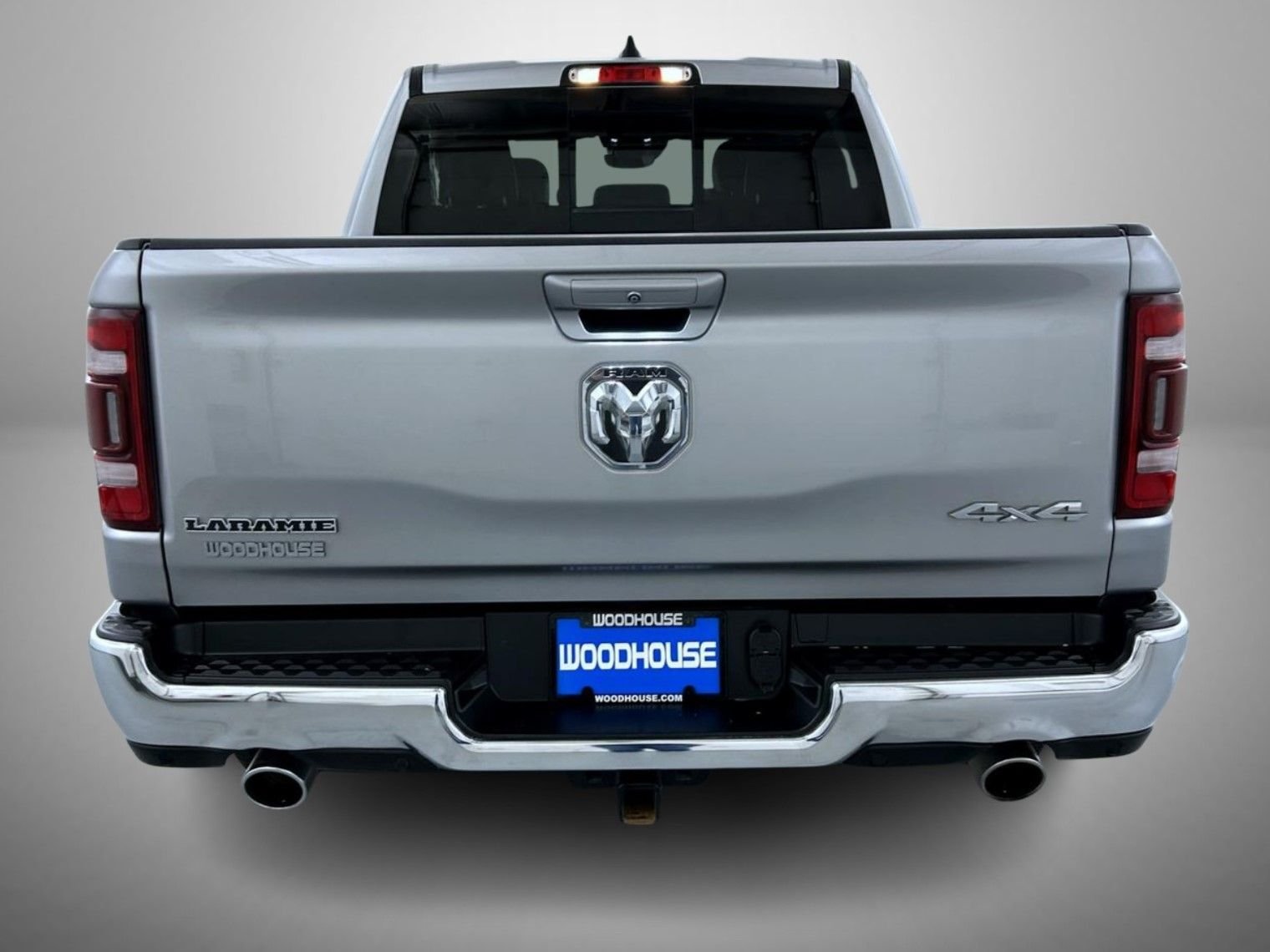 Used 2023 Silver Ram Laramie image 6