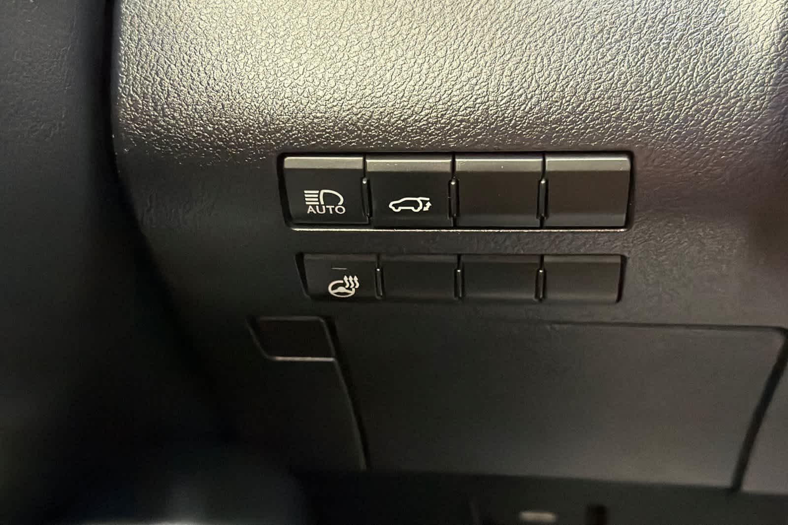 Used 2019 Matador Red Mica Lexus  image 31