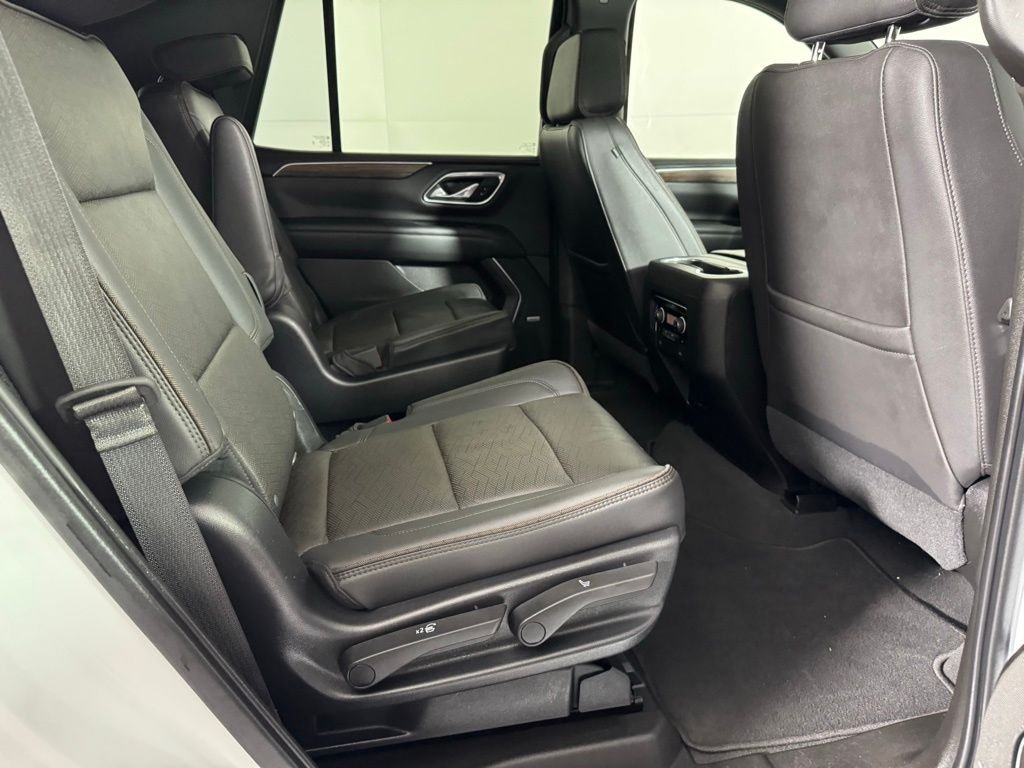 Used 2021 Summit White Chevrolet High Country image 32