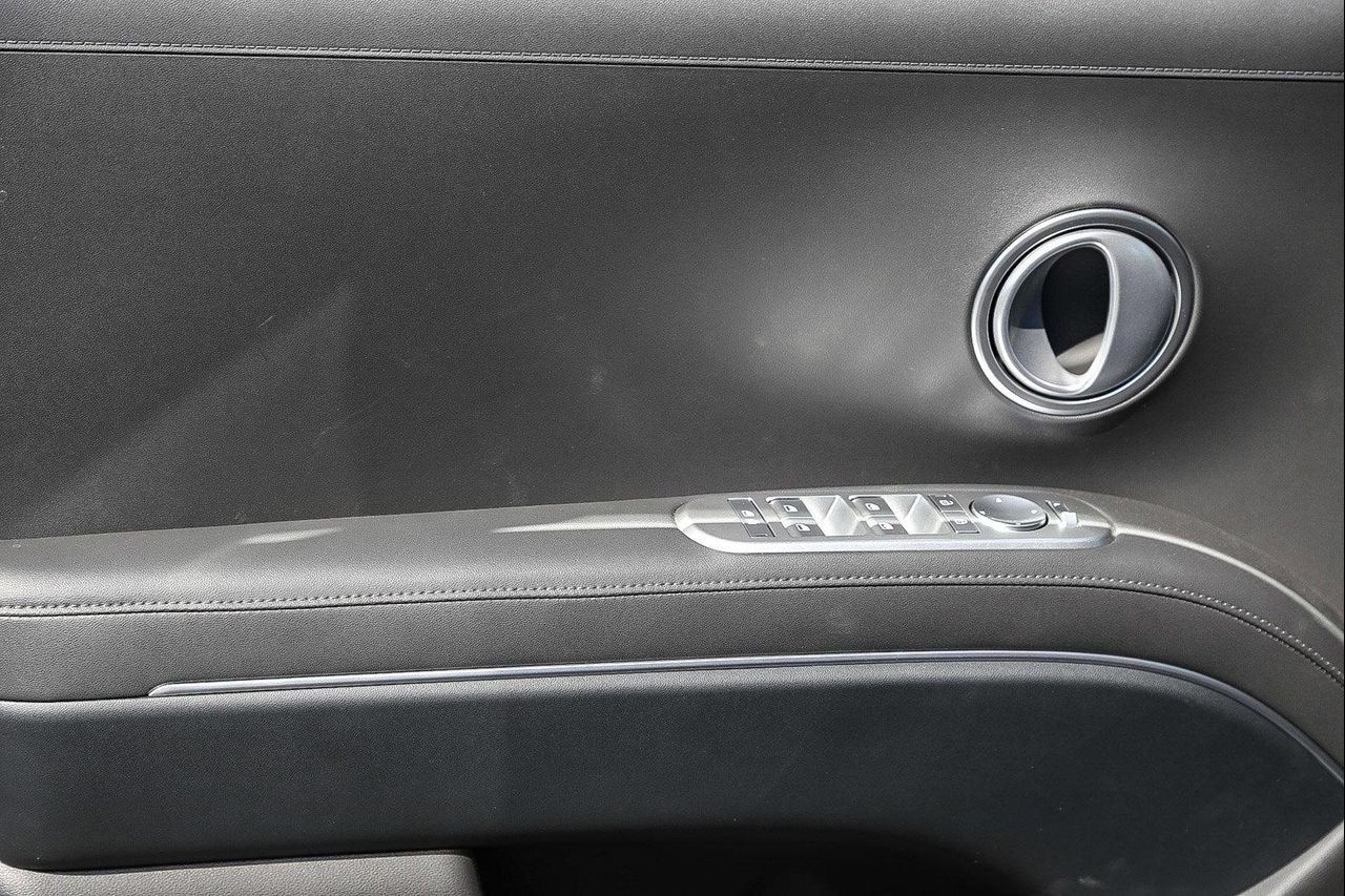 New 2026 Gray Hyundai SEL image 45