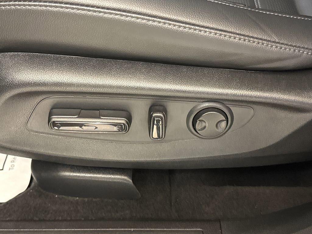 2025 Honda CR-V EX-L - Photo 58