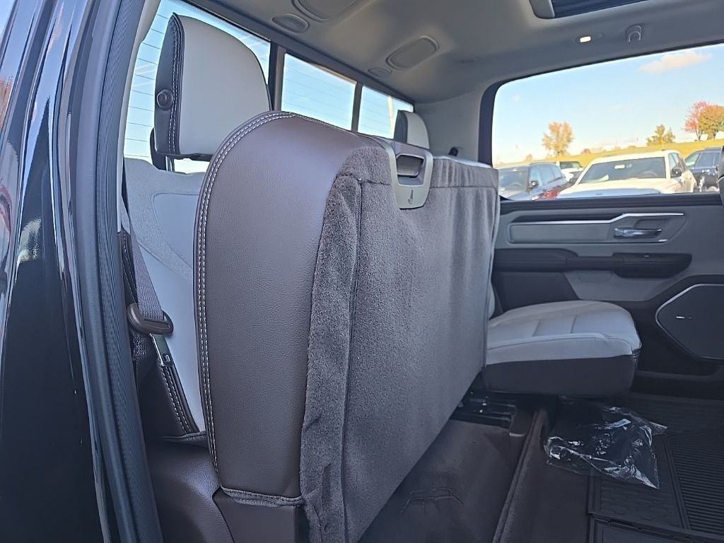 2026 RAM 1500 Laramie - Photo 107