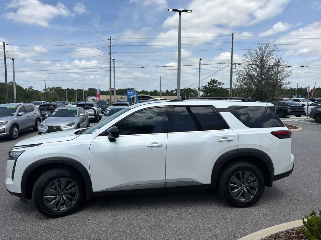 New 2026 Nissan Pathfinder SV 4D Sport Utility