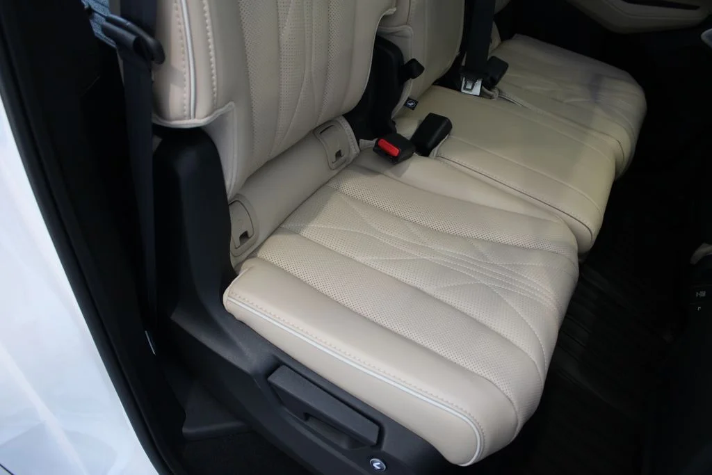 New 2026 Platinum White Pearl Acura Advance Package image 24