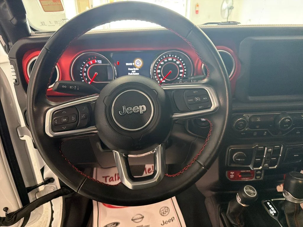 Used 2022 White Jeep Unlimited Rubicon image 17