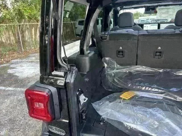 New 2025 Black Clear-Coat Exterior Paint Jeep Willys image 30