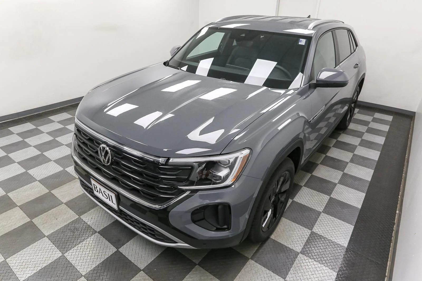 New 2026 Pure Gray Volkswagen 2.0T SE w/Technology image 6