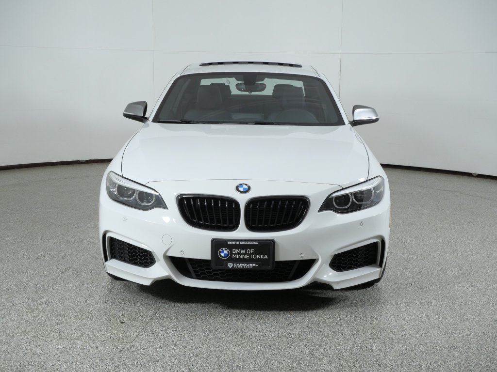 Used 2018 Alpine White BMW M240i image 3