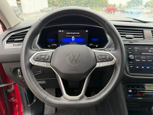 2023 Volkswagen Tiguan SE - Photo 18