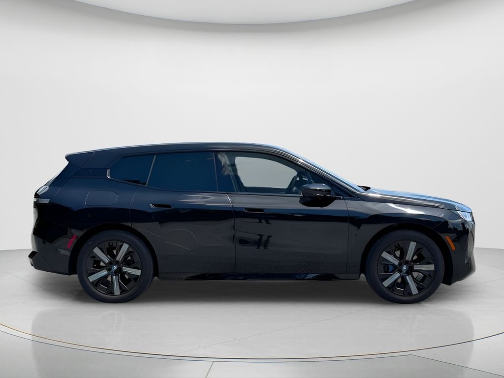 Used 2024 Black BMW xDrive50 image 4