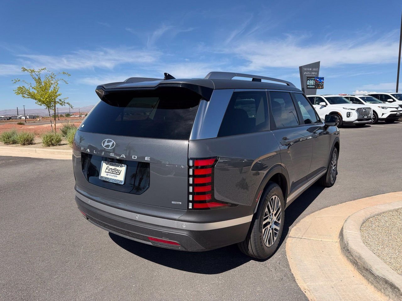 2026 Hyundai Palisade SEL - Photo 7