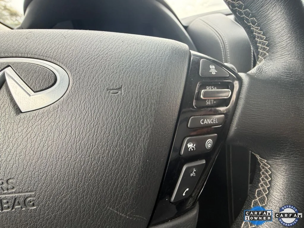 Used 2024 Gray INFINITI LUXE image 22