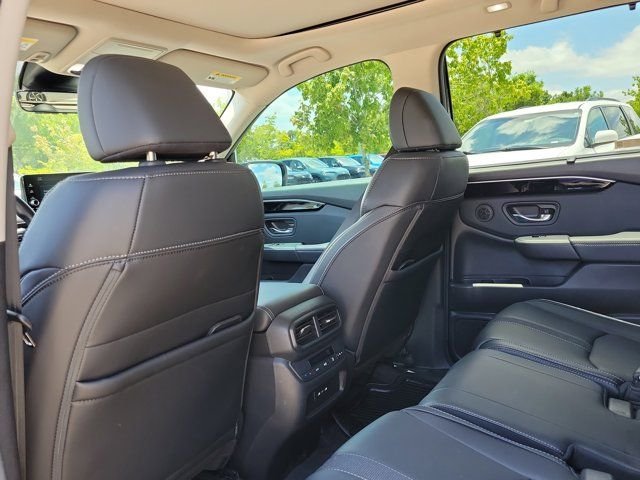 Used 2025 Crystal Black Pearl Honda Touring image 13