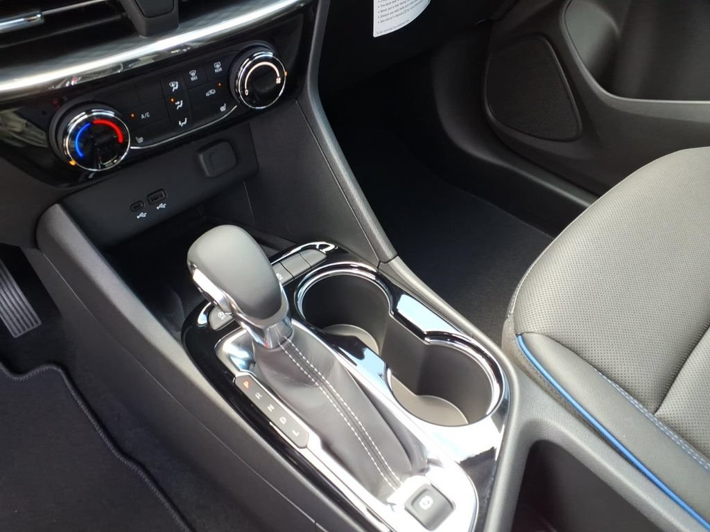 2026 Buick Encore GX Sport Touring - Photo 18