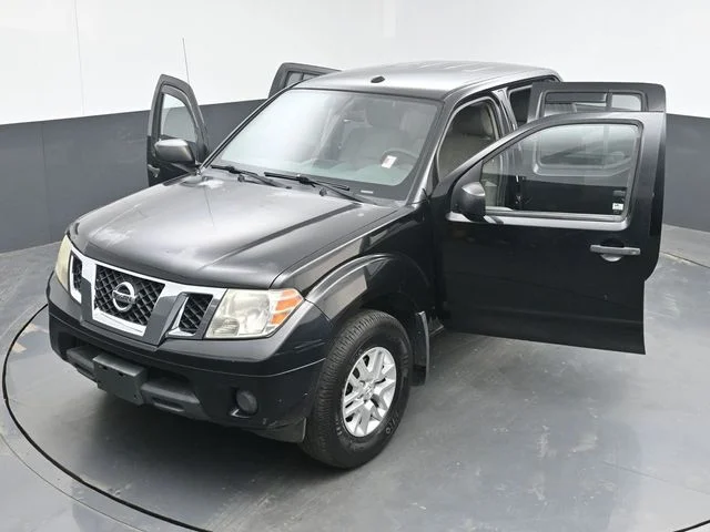 Used 2015 Black Nissan SV image 45