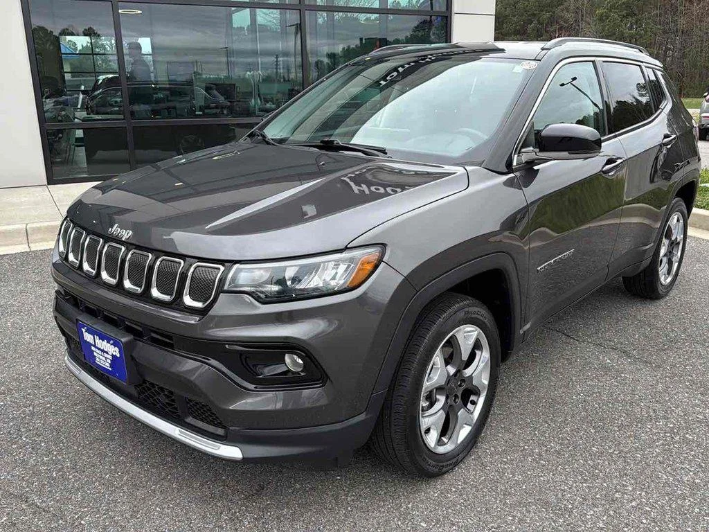 2022 Jeep Compass Limited 4X4's photo