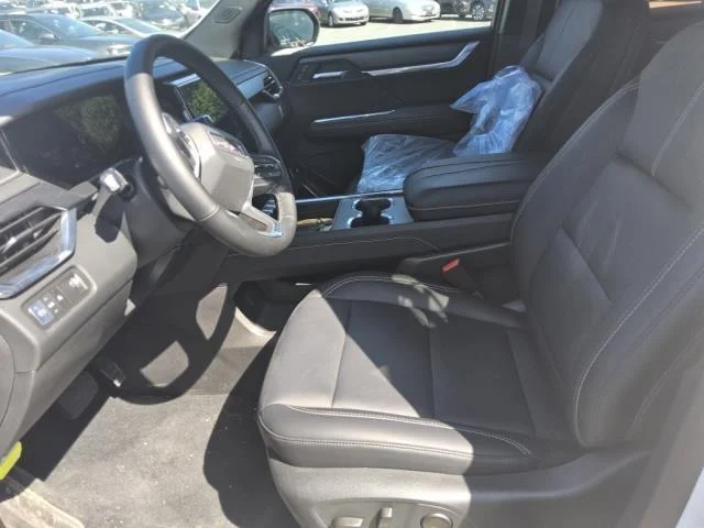 Used 2026 Summit White GMC Elevation image 6