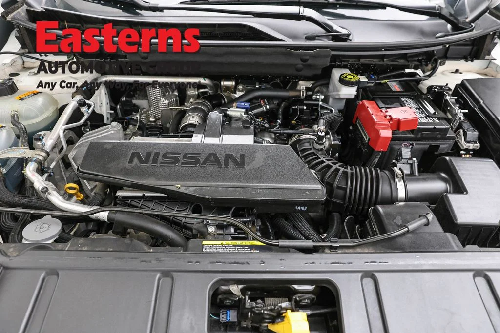 Used 2024 White Nissan S image 7