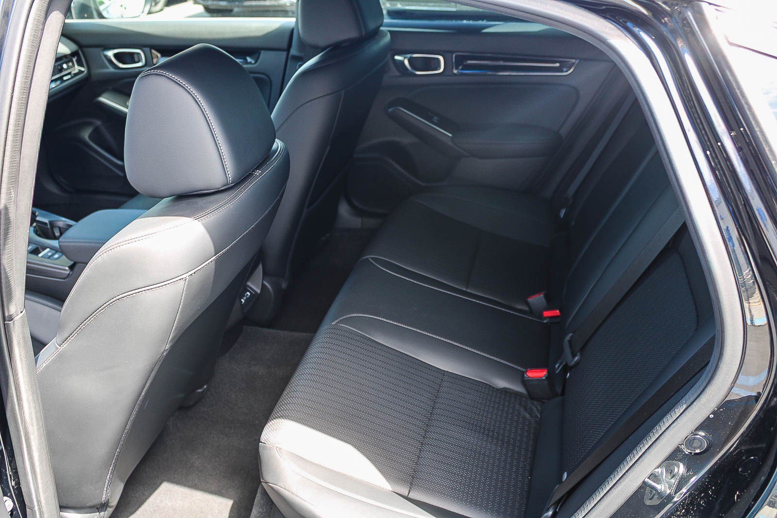 2022 Honda Civic Hatchback Sport Touring - Photo 40