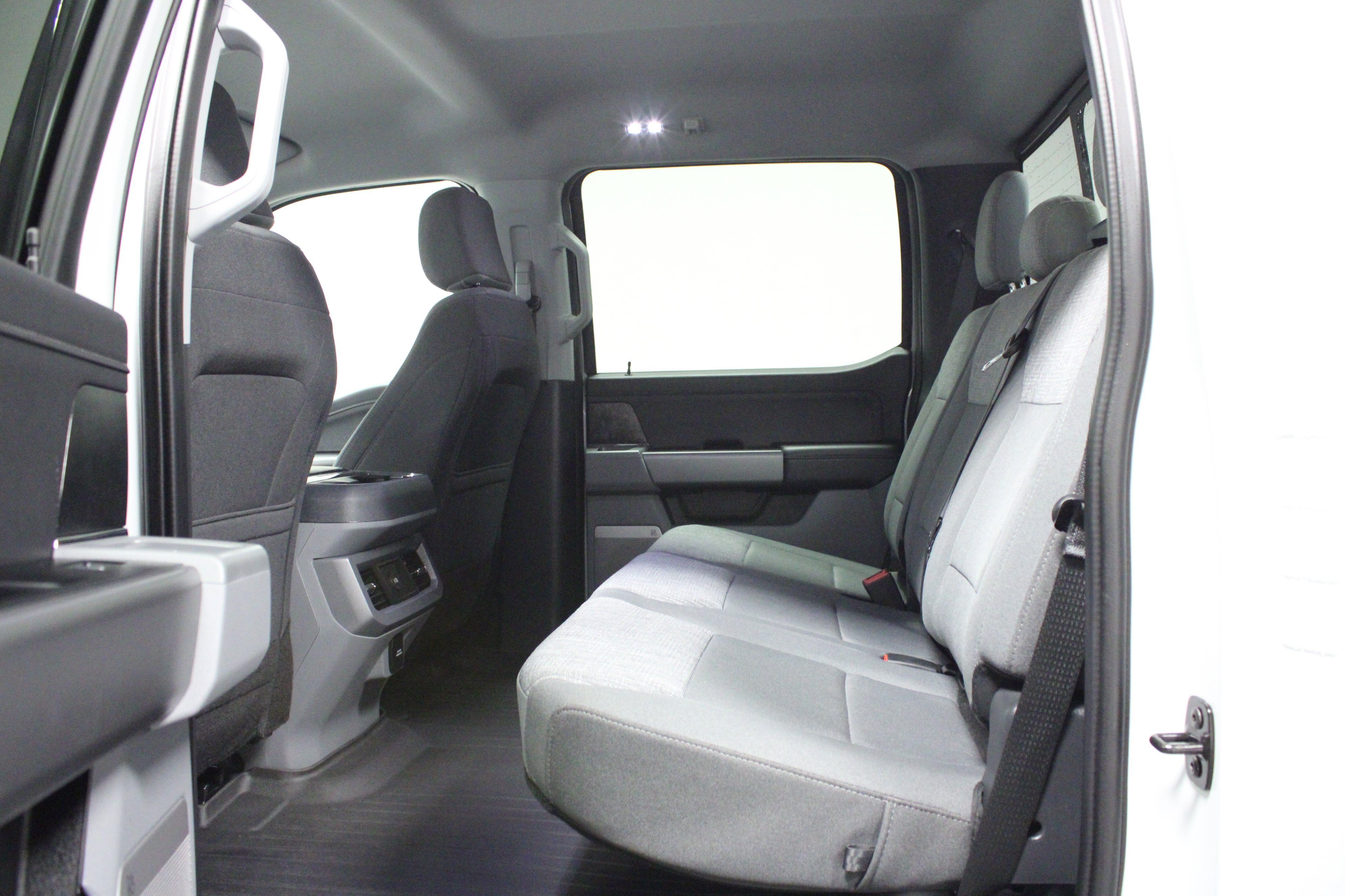 2025 Ford F-250 Super Duty XLT - Photo 13