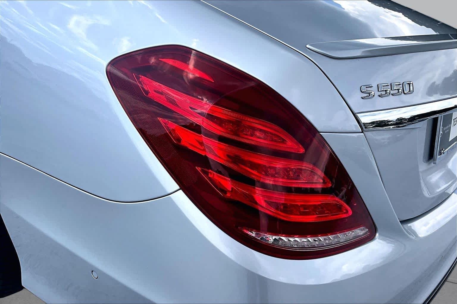 Used 2016 Iridium Silver Metallic Mercedes-Benz S 550 image 28