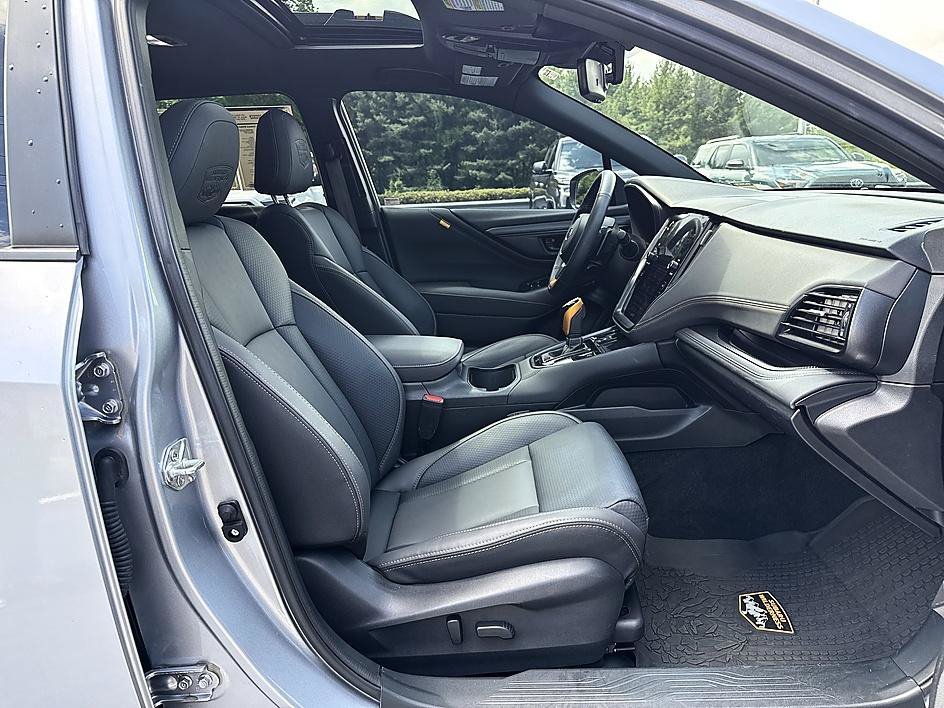 Used 2025 Ice Silver Metallic Subaru Wilderness image 22