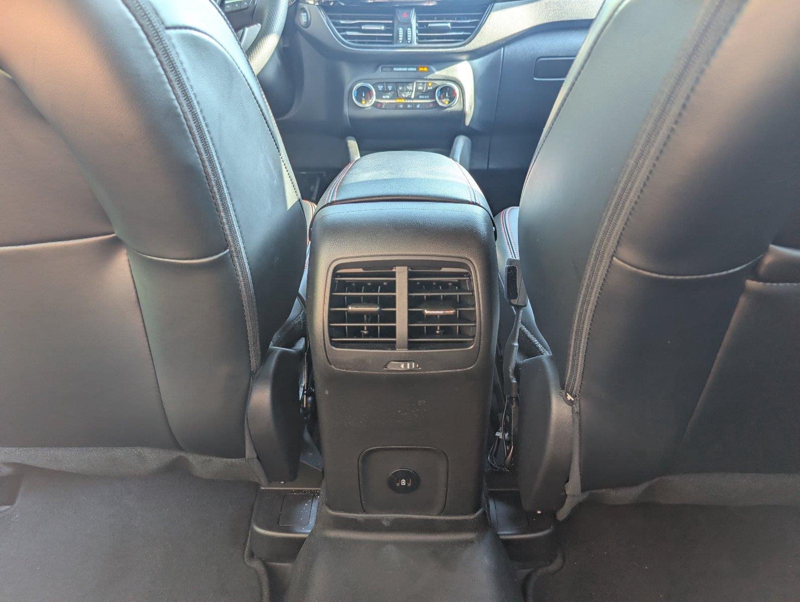 Used 2024 Vapor Blue Ford ST-Line image 34