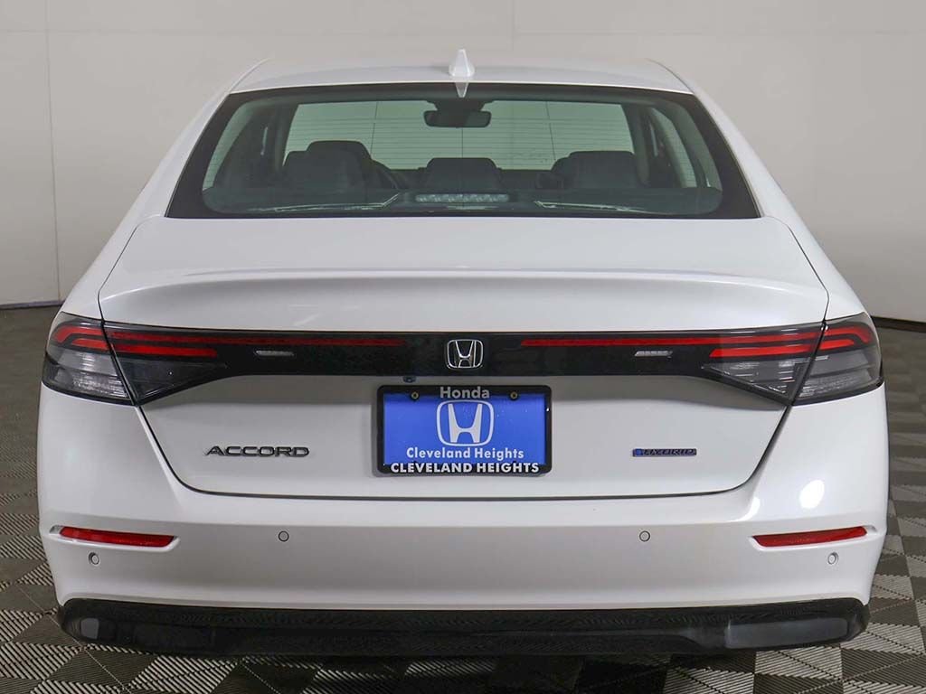 2024 Honda Accord Hybrid EX-L - Photo 12