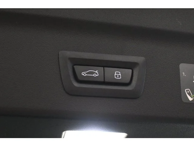 New 2027 Pine BMW 40 xDrive image 31