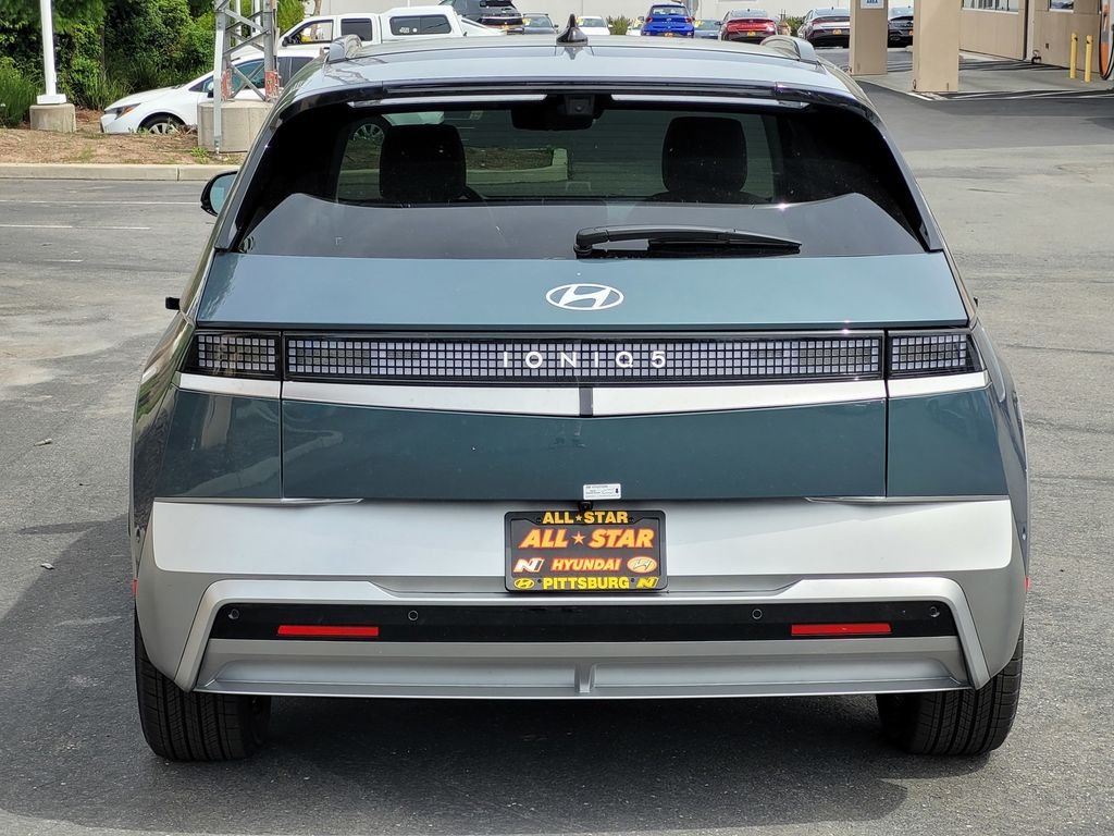 New 2026 Green Hyundai Limited image 4