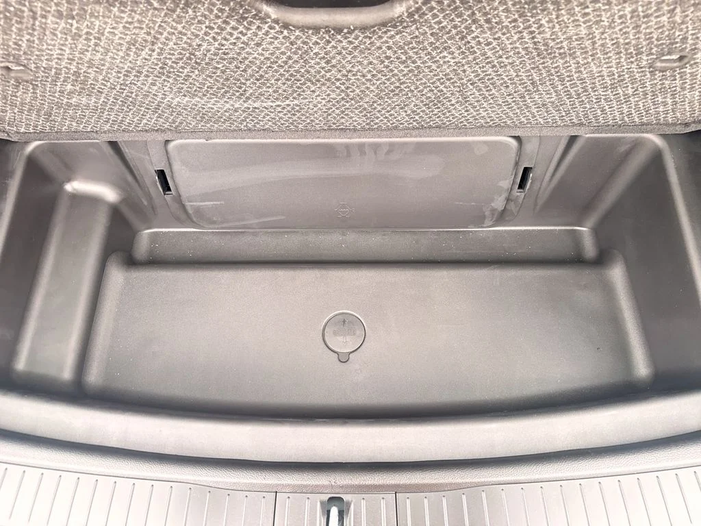 New 2026 Bright White Clearcoat Jeep Laredo image 11