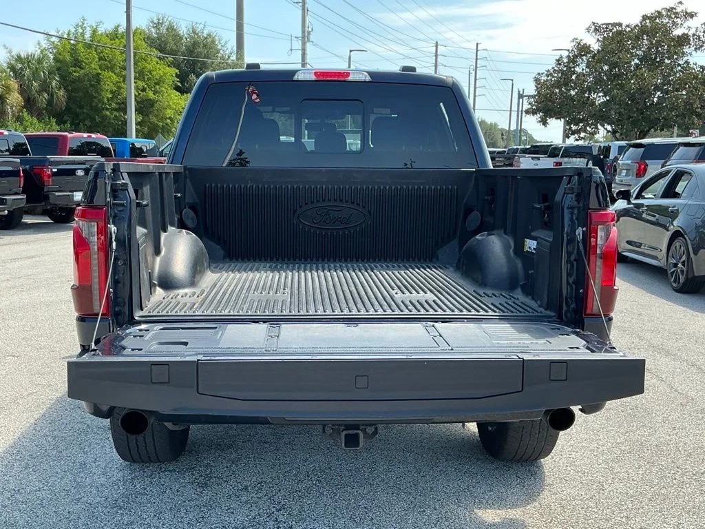 Used 2024 Blue Ford XLT image 26