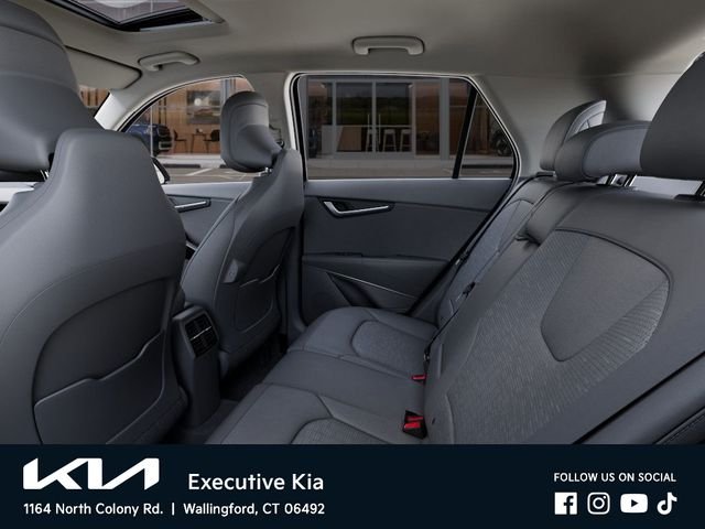2025 Kia Niro SX Touring - Photo 18