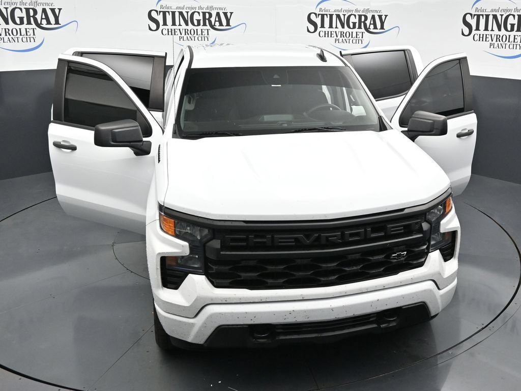Used 2022 Summit White Chevrolet Custom image 34