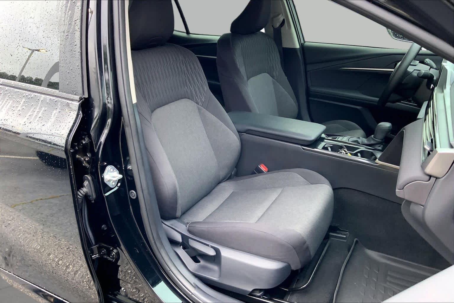 Used 2025 Midnight Black Metallic Toyota LE image 8