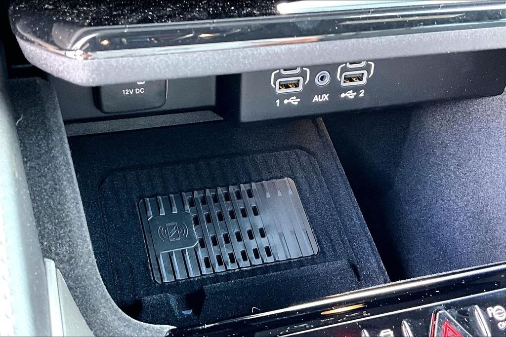 New 2026 Jeep Grand Wagoneer L 4D Sport Utility