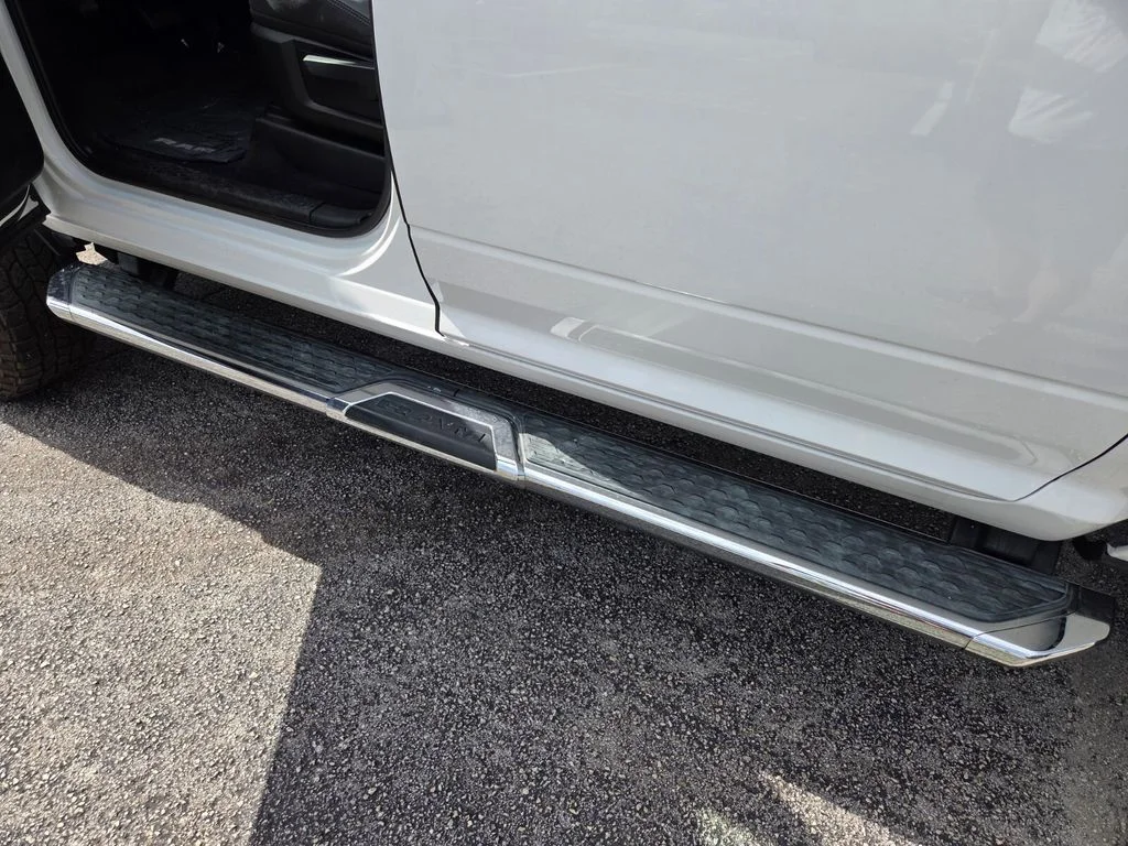 Used 2019 White Ram Big Horn image 22