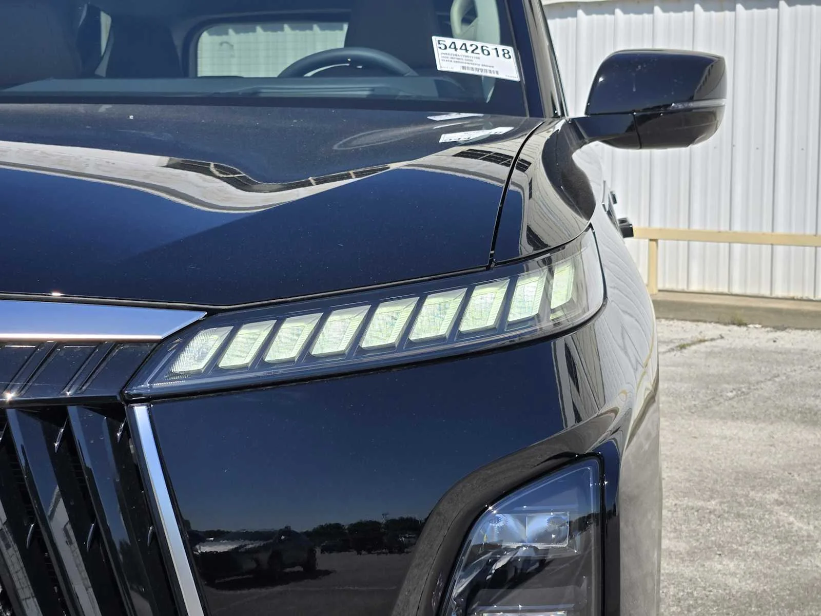 New 2026 BLACK OBSIDIAN INFINITI Luxe 2WD image 5