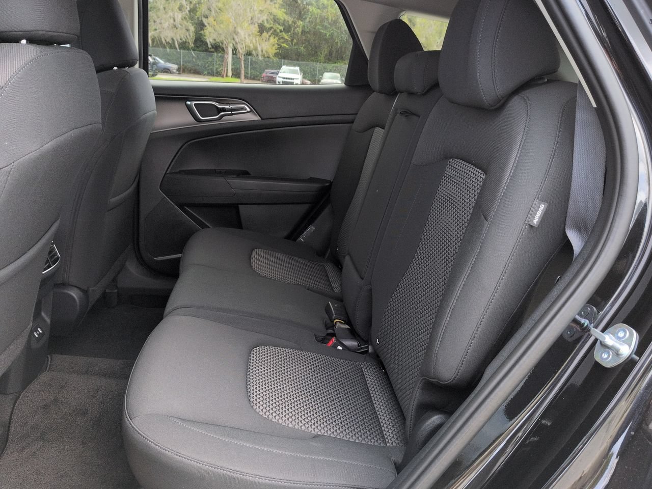New 2027 Fusion Black Kia LX image 15