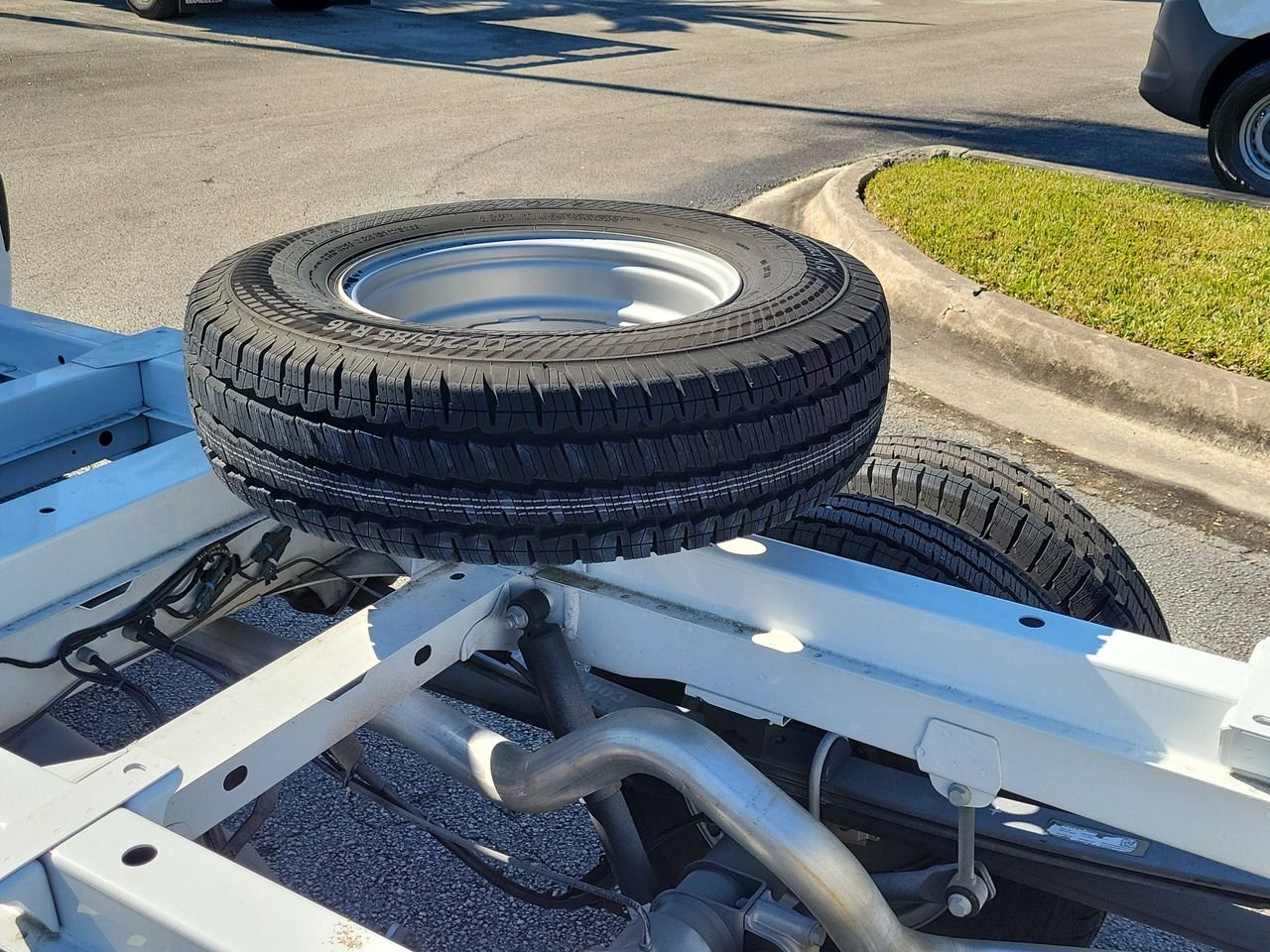 2024 Mercedes-Benz Sprinter Cab Chassis Base - Photo 7