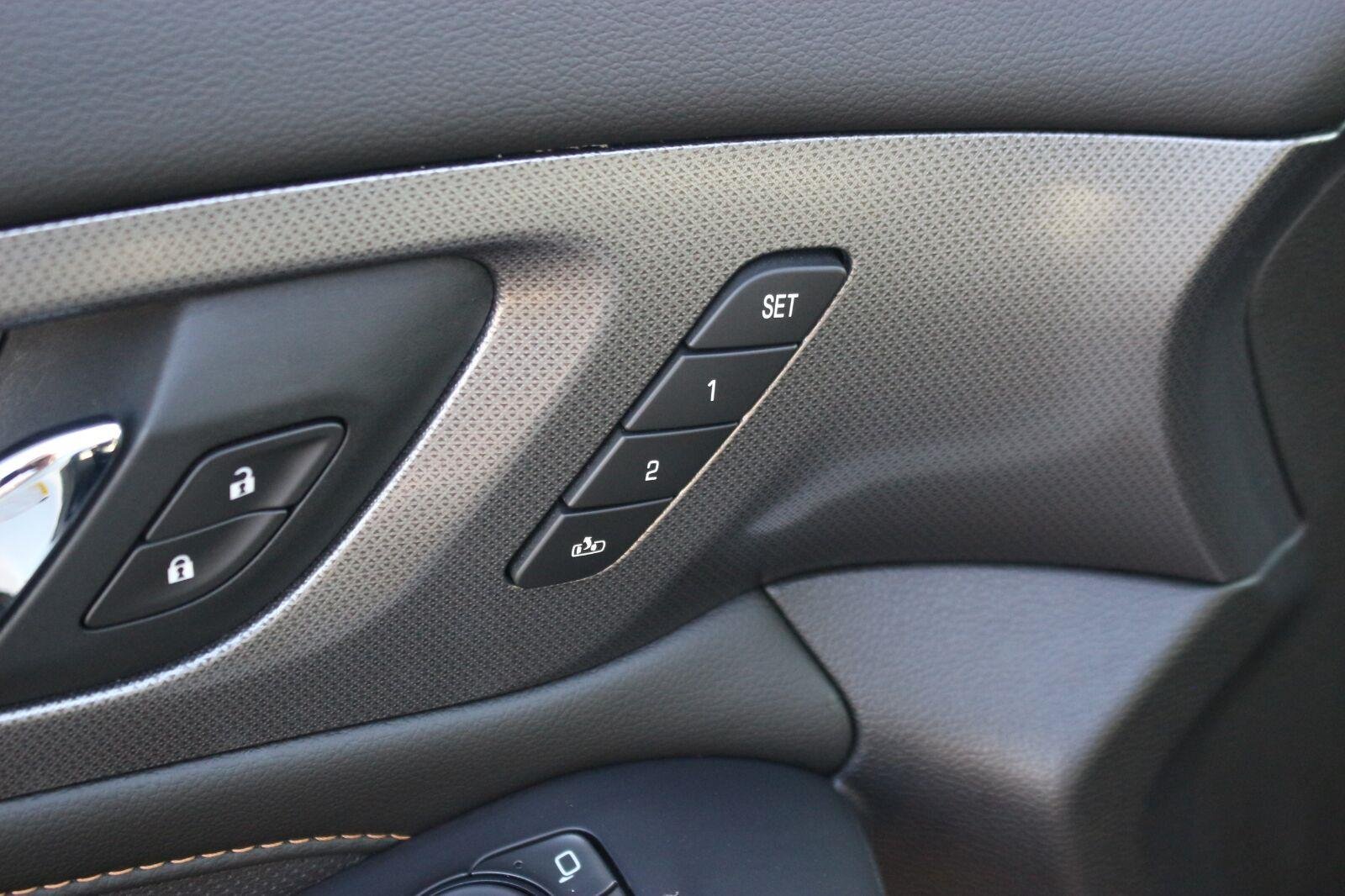 Used 2021 SUMMIT WHITE Chevrolet Premier image 14