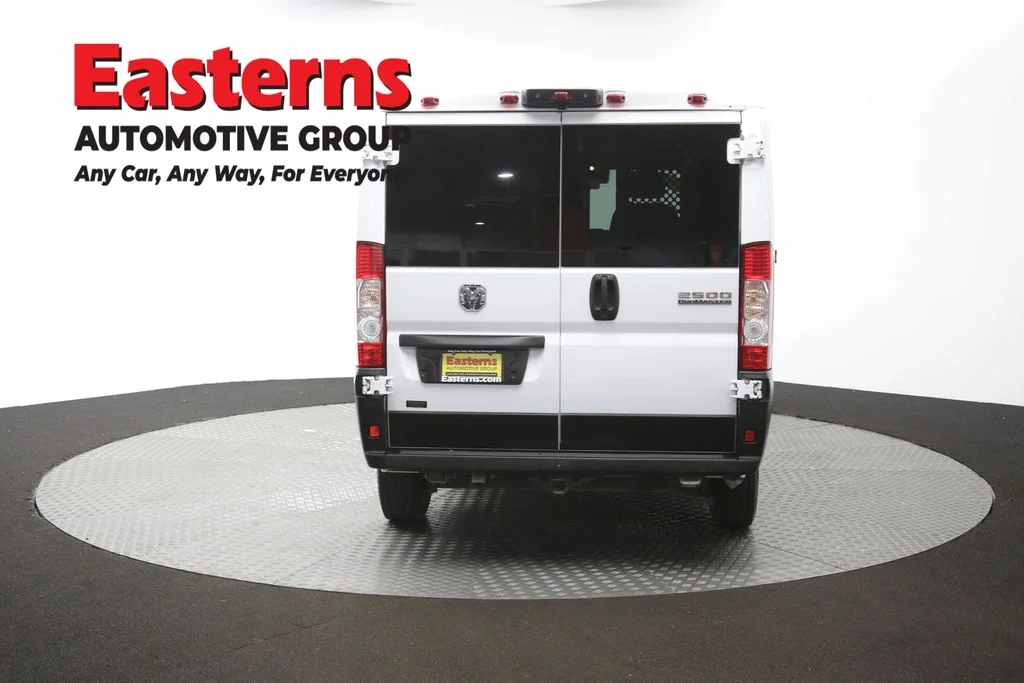 Used 2023 White Ram Base image 35
